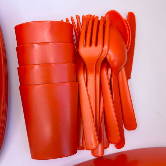 Vintage Orange Nesting Picnic Set Plates Cups Silverware Bowls Salt Pepper MCM - Picture 8 of 14